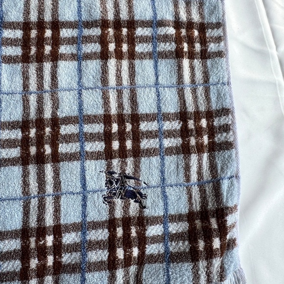 Burberry Bath Beach Towel Unused RARE Unisex - Picture 6 of 9